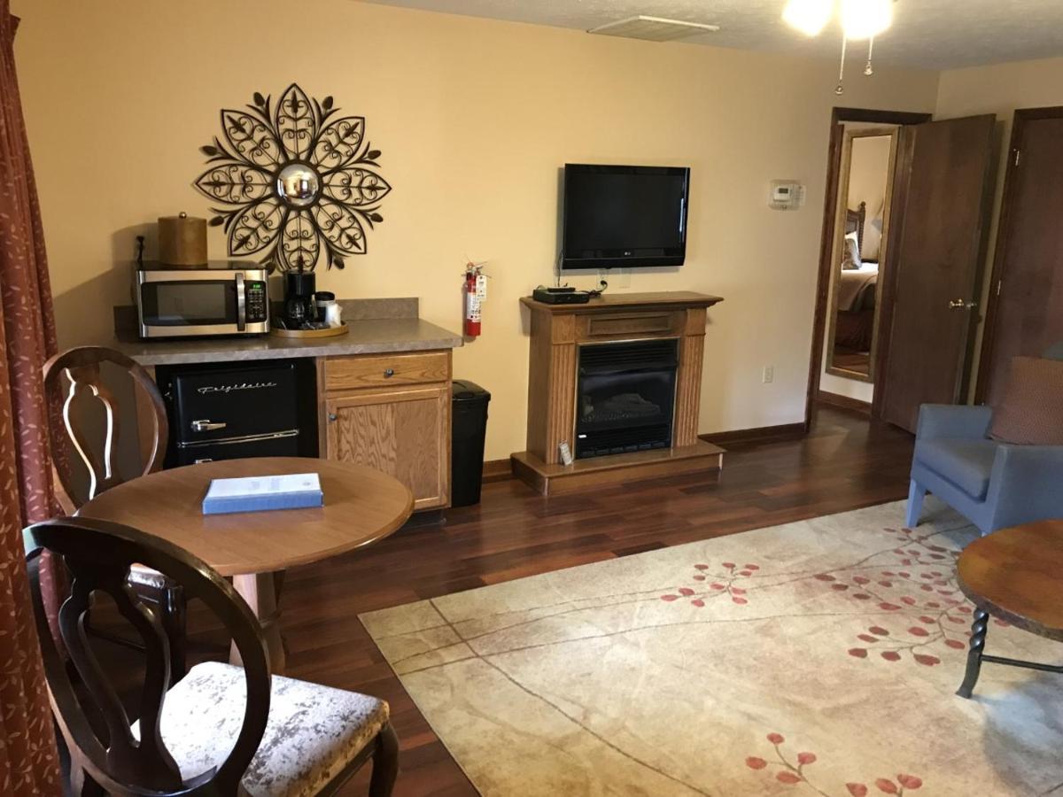 Woodfield Manor - A Sundance Vacations Property Cresco Екстер'єр фото