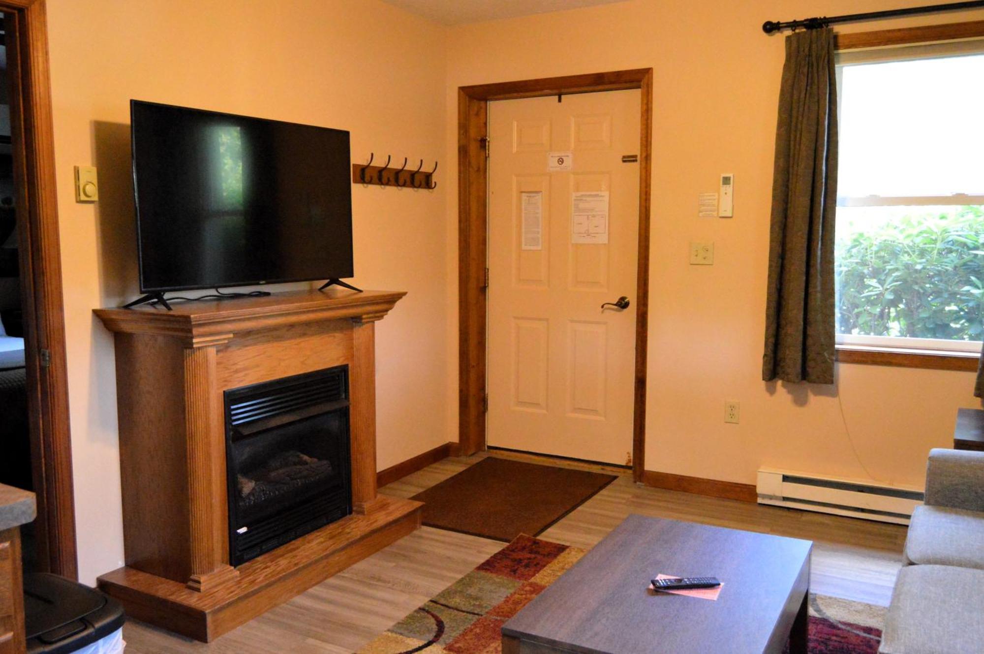 Woodfield Manor - A Sundance Vacations Property Cresco Номер фото