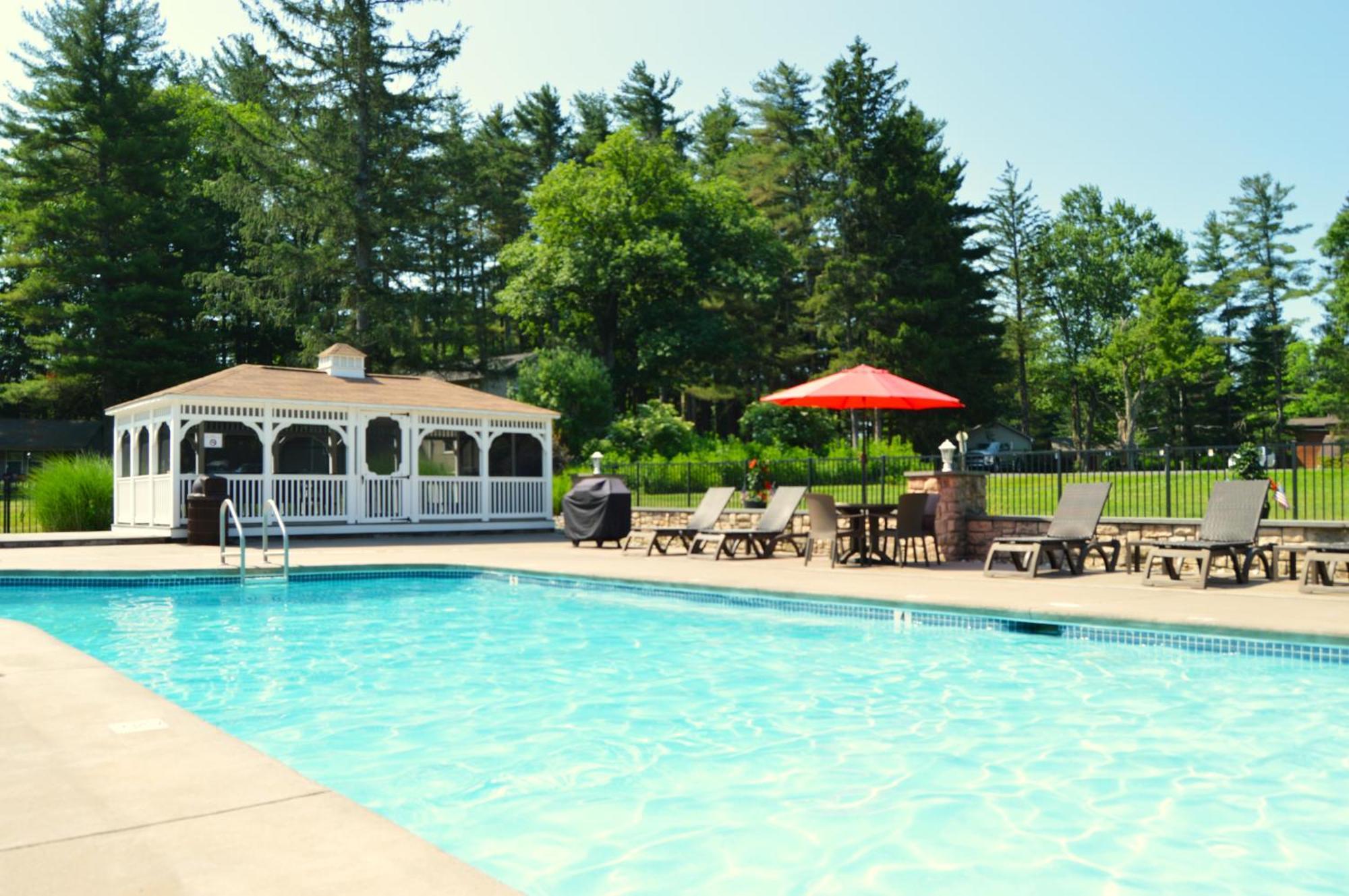 Woodfield Manor - A Sundance Vacations Property Cresco Екстер'єр фото