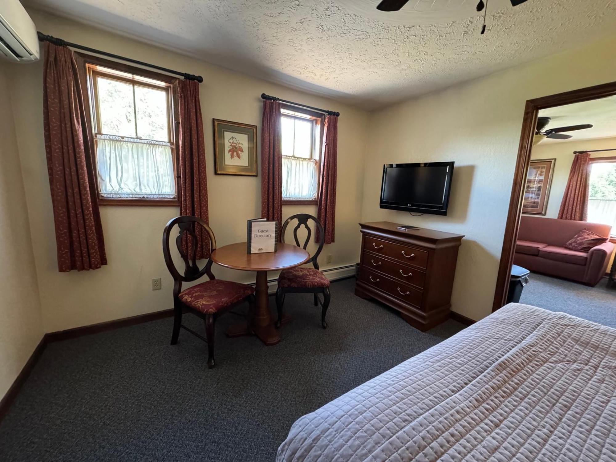 Woodfield Manor - A Sundance Vacations Property Cresco Екстер'єр фото